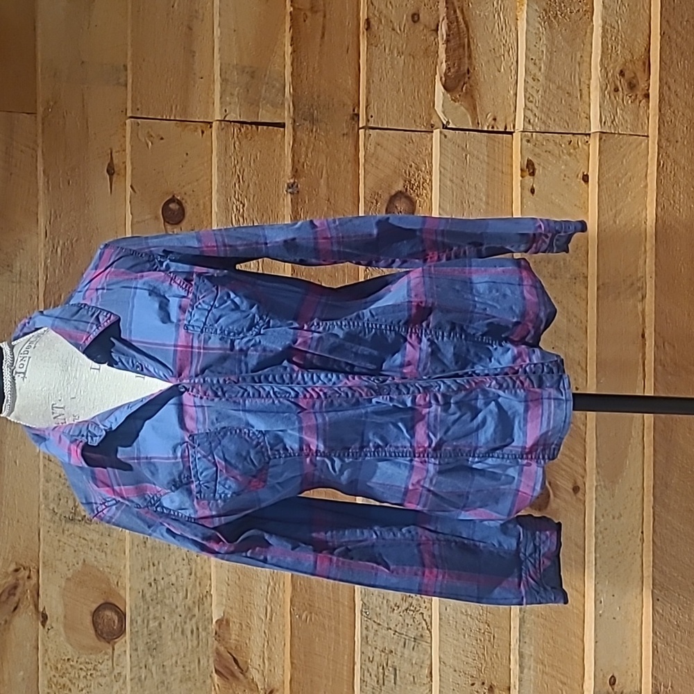 Blue and pink plaid shirt size lg